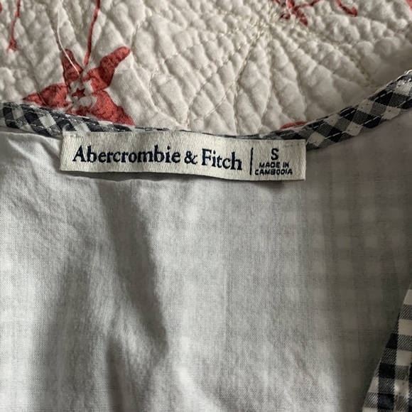 Abercrombie & Fitch Gingham Blouse - Picture 2 of 5